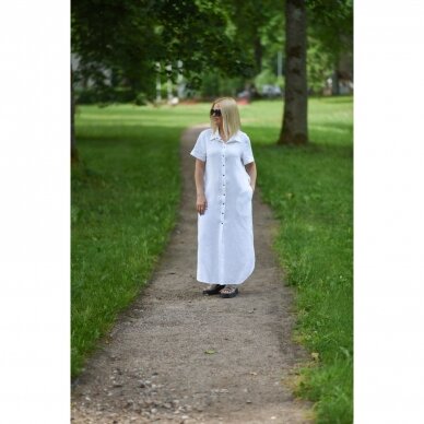 Ilga balta lininė suknelė „Nida“