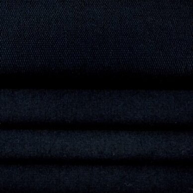 Tamsiai mėlynas kostiumėlis su tiuliu puoštomis rankovėmis 2