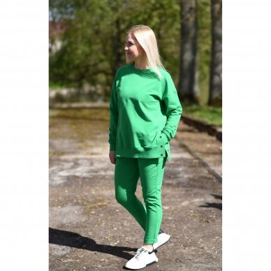 Žalias trikotažinis kostiumas „Dina“ 1